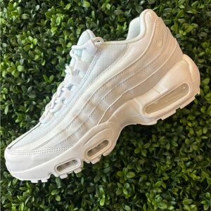 Nike Air Max 95 “Triple White”